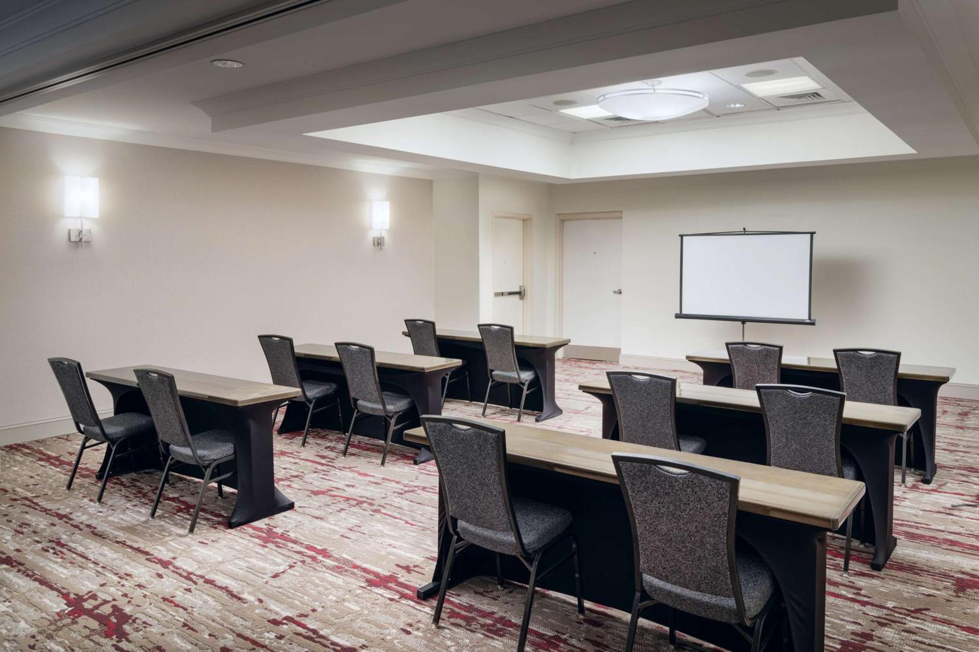 Hilton Garden Inn Huntsville South/Redstone Arsenal Buitenkant foto