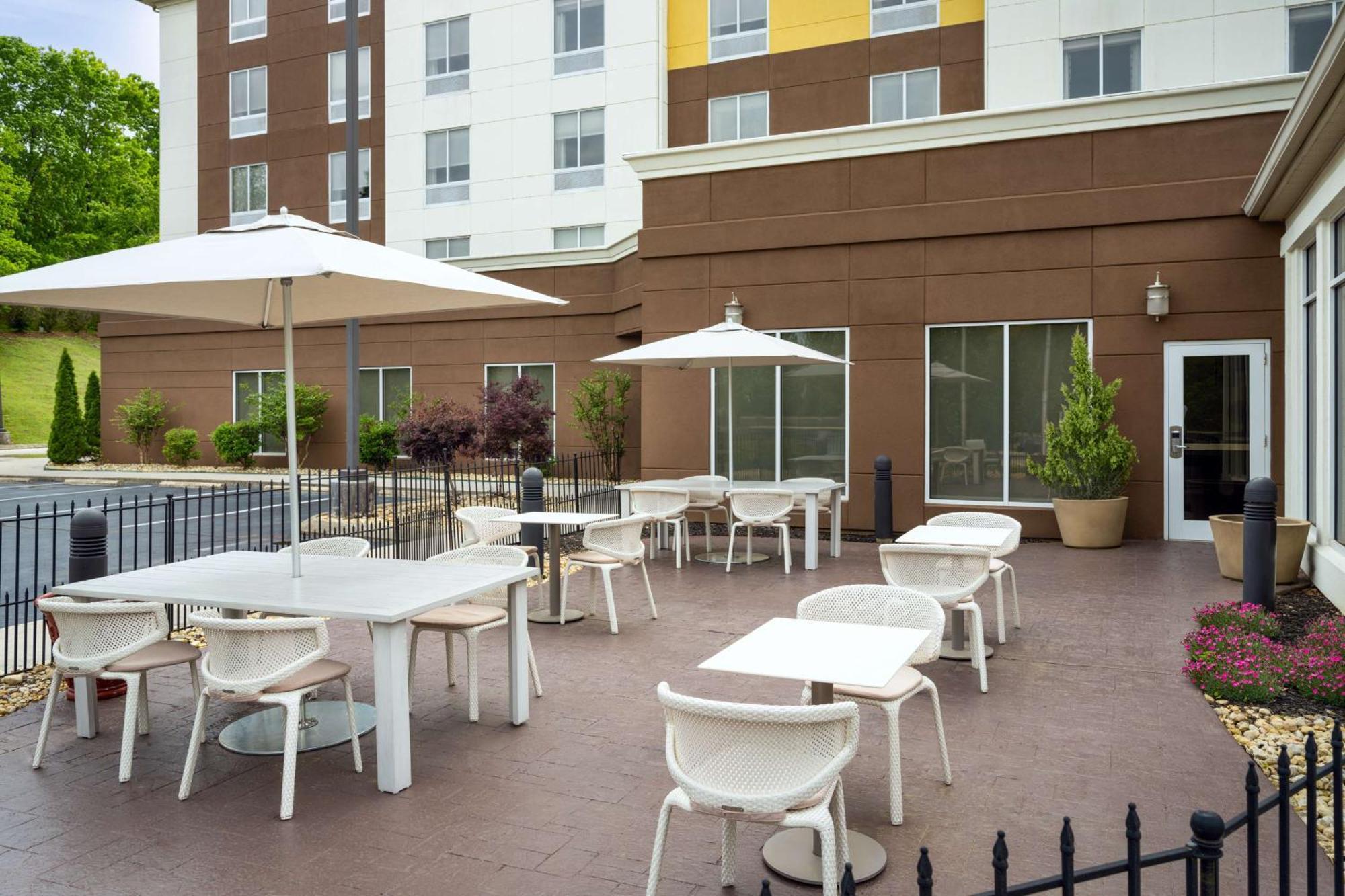 Hilton Garden Inn Huntsville South/Redstone Arsenal Buitenkant foto