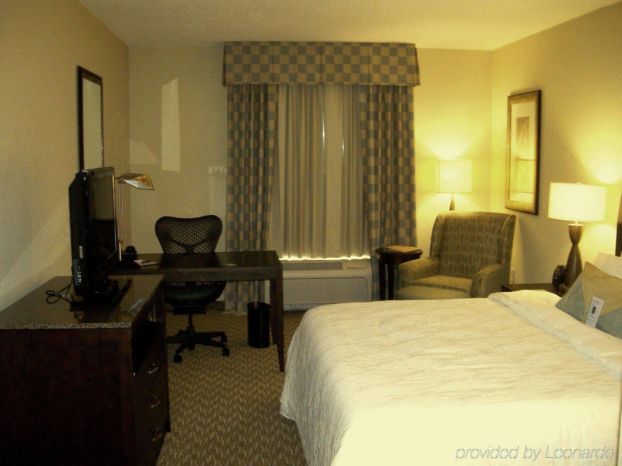 Hilton Garden Inn Huntsville South/Redstone Arsenal Kamer foto
